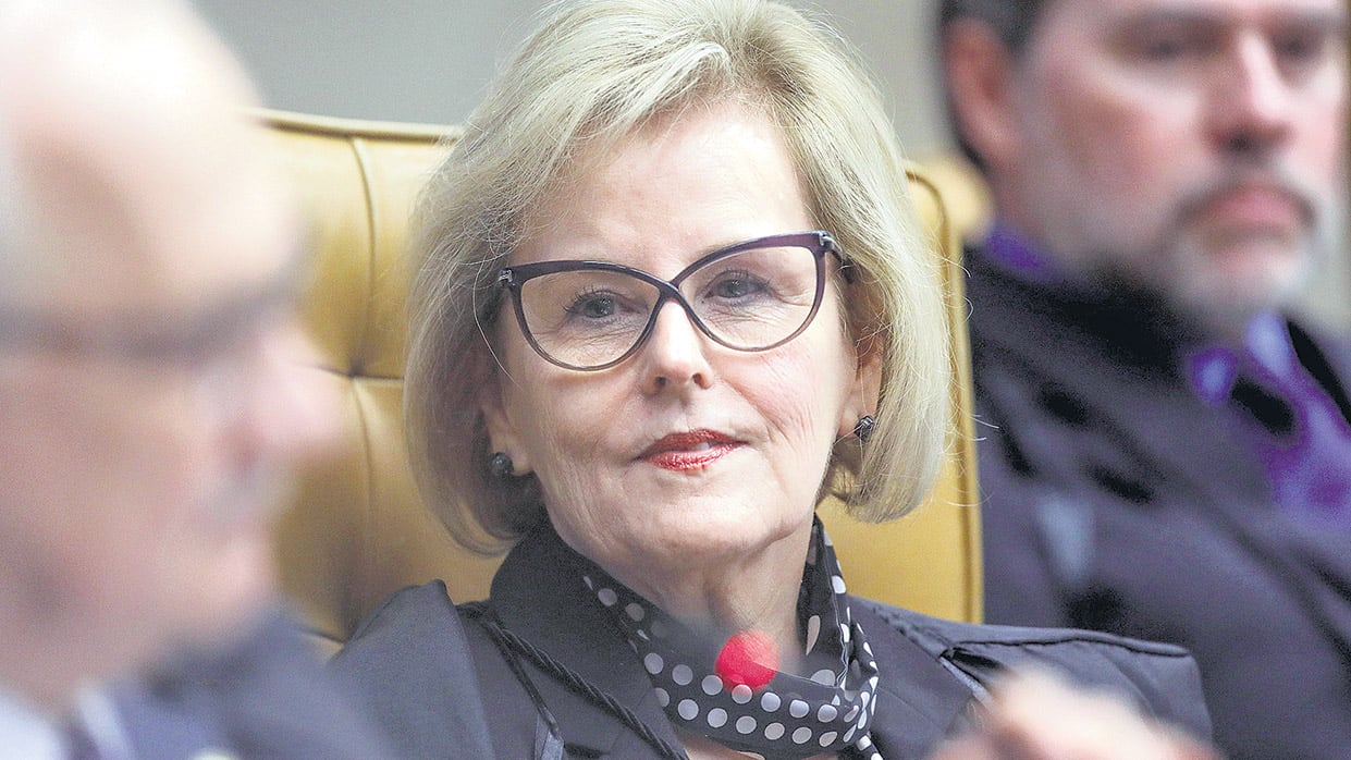 Tras casi seis horas de sesión Rosa Weber emitió el voto que dejó a Lula a un paso de la prisión.