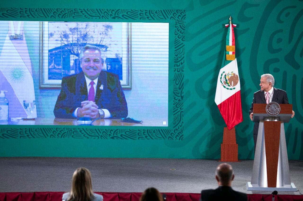 Alberto Fernández comparte rueda de prensa con Andrés Manuel López Obrador.