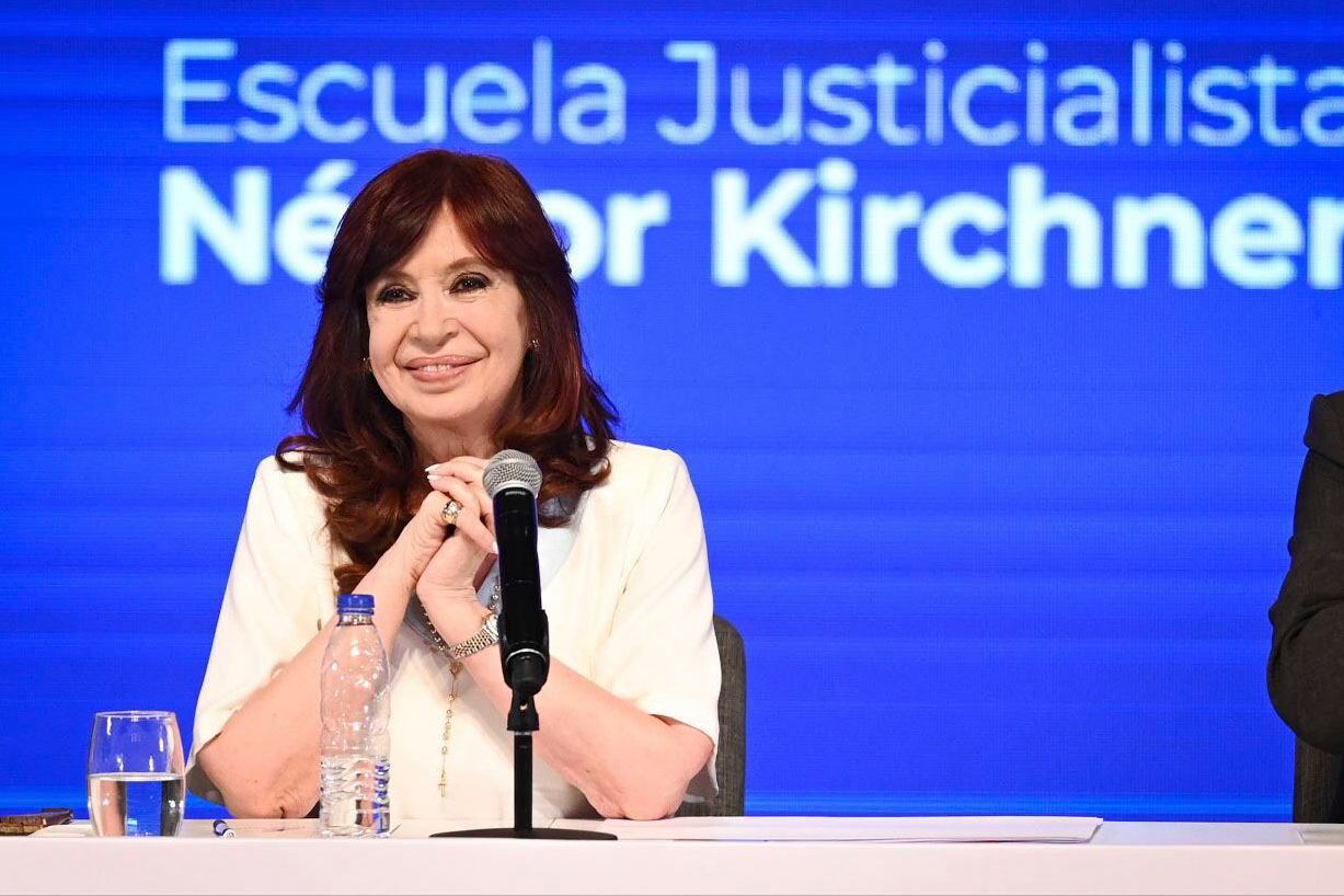 Cristina Kirchner durante el discurso que dictó en La Plata.