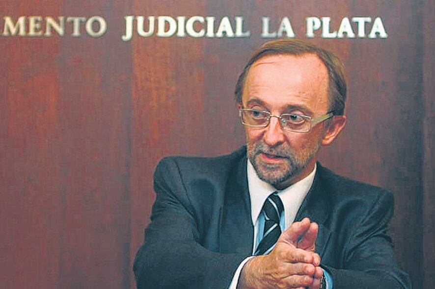 A Fernando Cartasegna le encontraron una serie de irregularidades en su fiscalía.