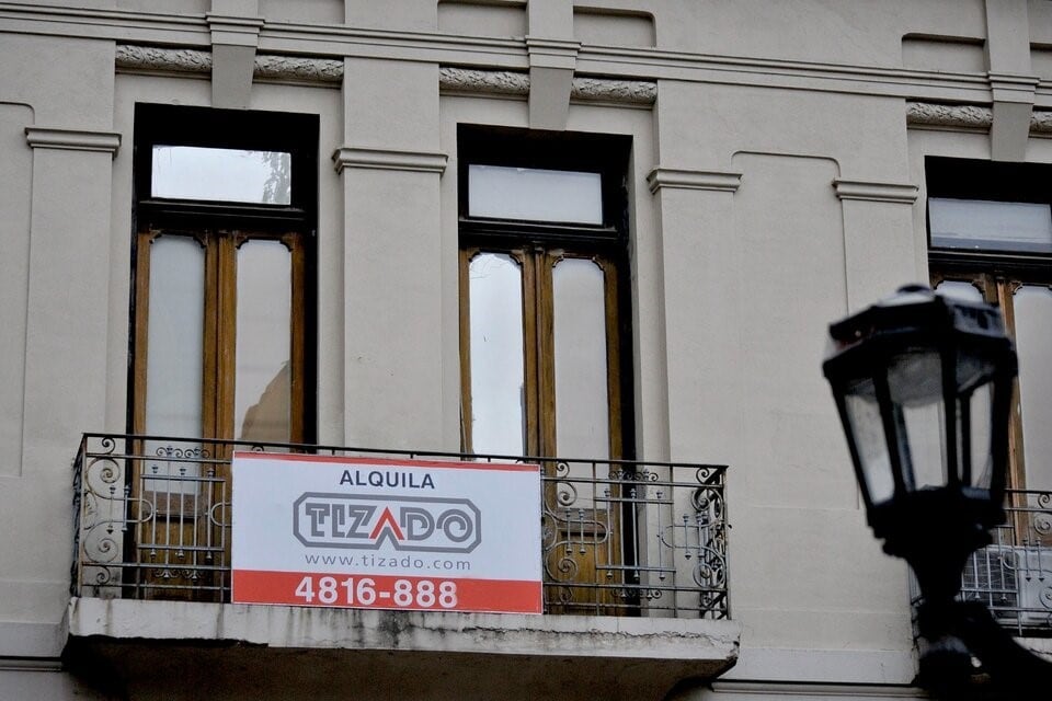 Los contratos de alquiler que en julio cumplan 12 meses sufrirán un incremento del 104%.