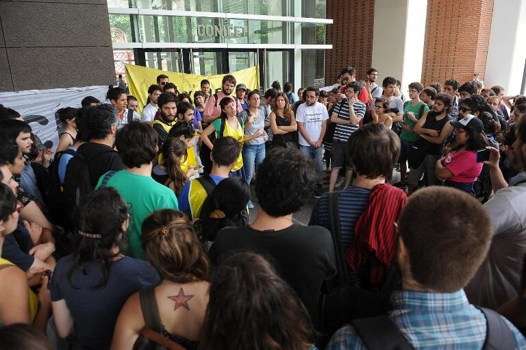 Los becarios quieren que continúen los puestos de trabajo en 2018.