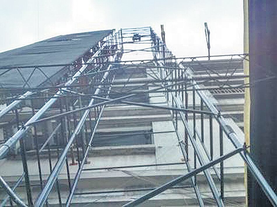 Antes del accidente, los padres habían denunciado que el lugar no estaba en condiciones.