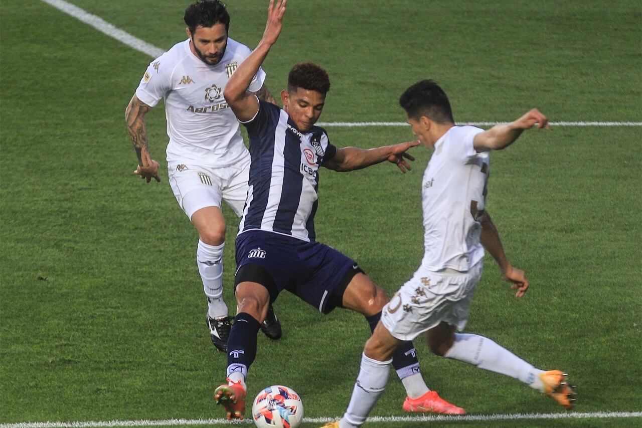 Talleres no quiere dejar puntos en el Cilindro, para seguir arriba.