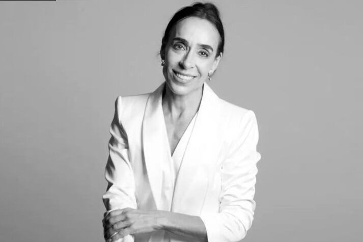 Urrutia es la esposa de un exfuncionario pinochetista.