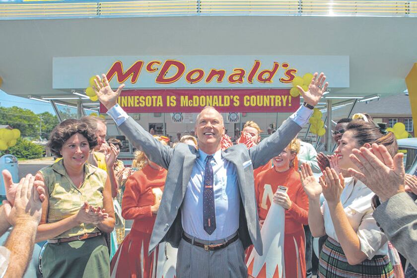 Michael Keaton es ideal para mostrar la dualidad de un personaje con una historia como la de Croc.