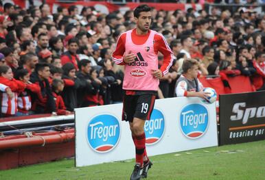 Mansilla vuelve al equipo en reemplazo del lesionado Facundo Quignon