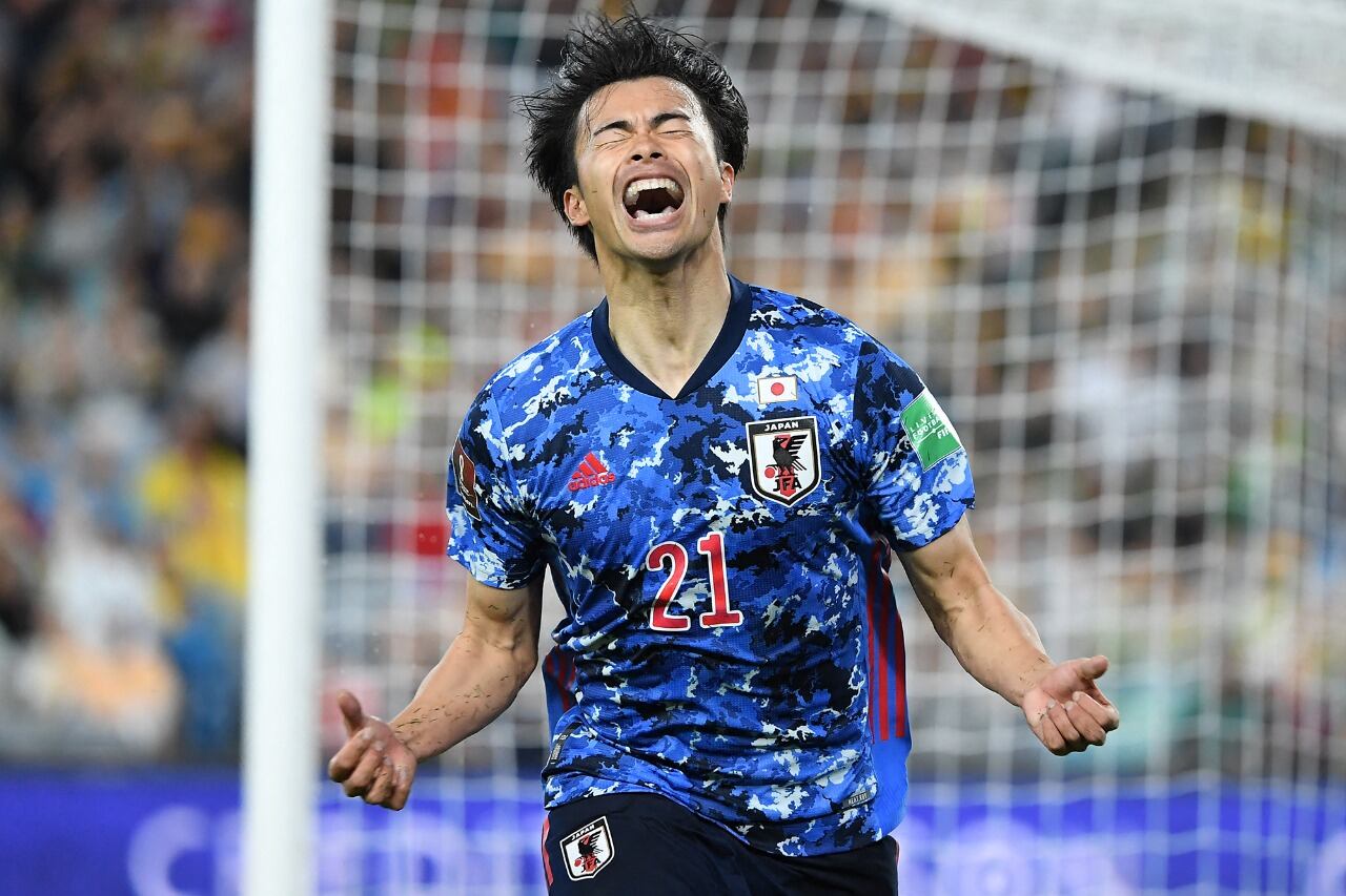 Kaoru Mitoma entró faltando dos minutos y metió los dos goles japoneses en tiempo de descuento
