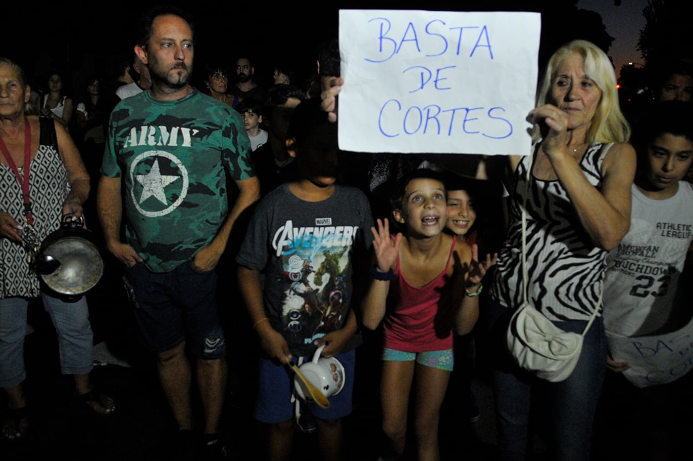 Si se quemó un electrodoméstico después de un corte, Edesur y Edenor se podrán tomar tres años para pagar la reparación.