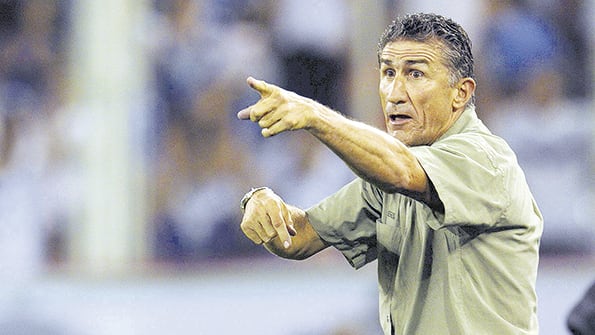 Bauza volvió al banco de Central después de diecisiete años.