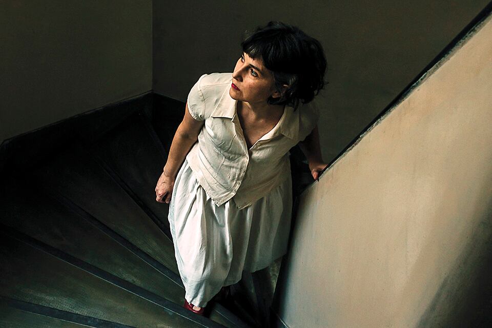 Rosario Bléfari era tan linda y tan modesta, que daba miedo