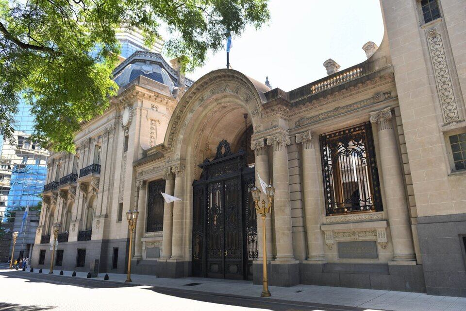 Cancillería condenó la invasión de Ecuador en la Embajada de México en Quito
