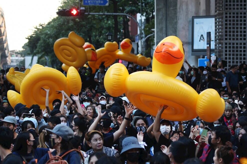 Los patos de goma, símbolos de la protesta en Tailandia.