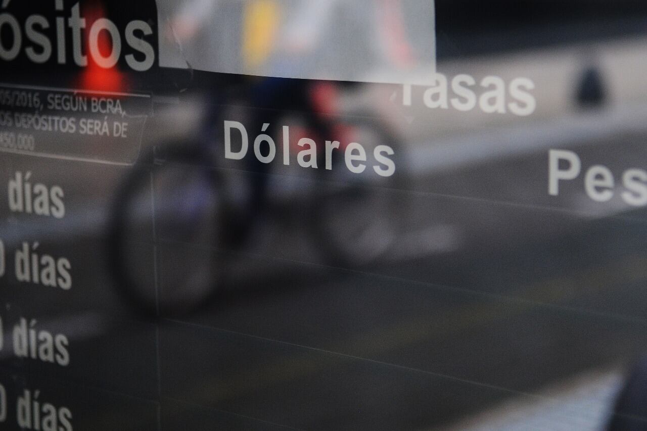 El Banco Central vendió 30 millones de dólares.