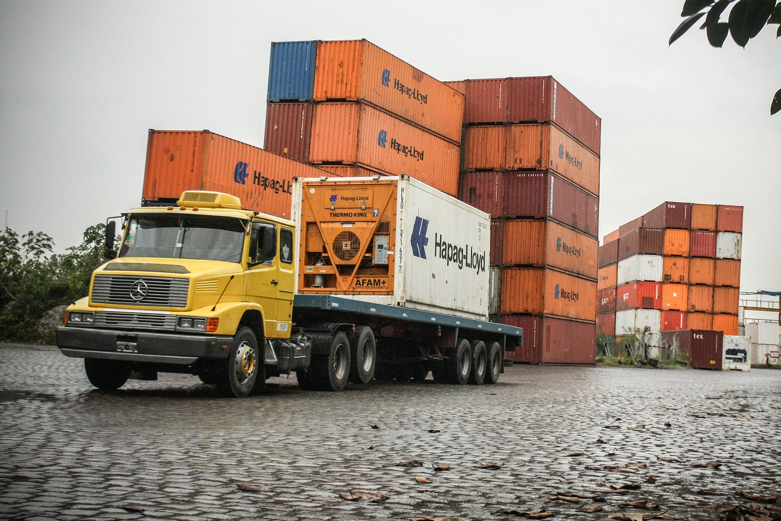 Las exportaciones cayeron 6,9 por ciento interanual.