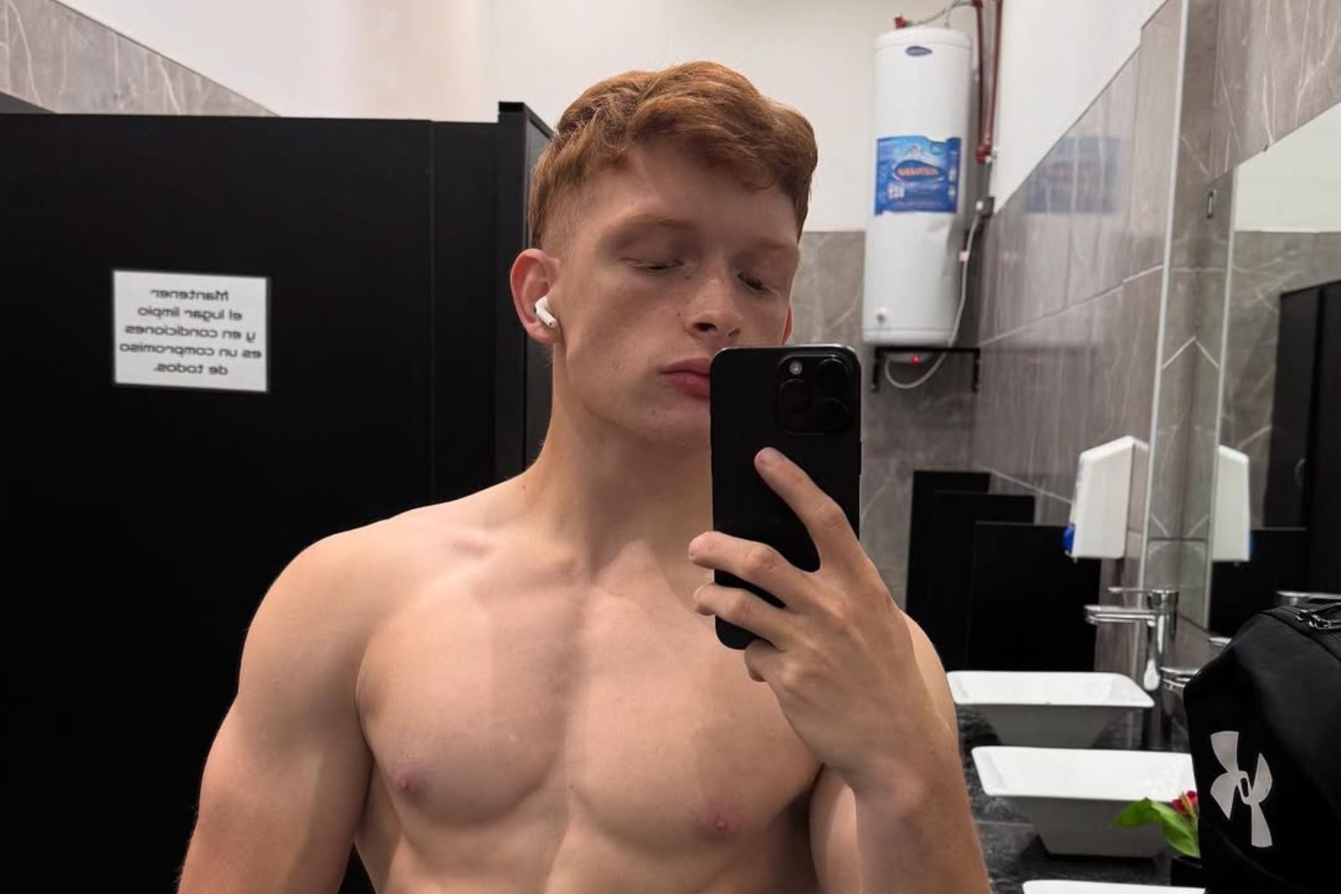 Autoproclamado "trader exitoso", Matías Cardozo asegura haber pasado “de un pueblo" a "generar más de 130 mil dólares al mes”.