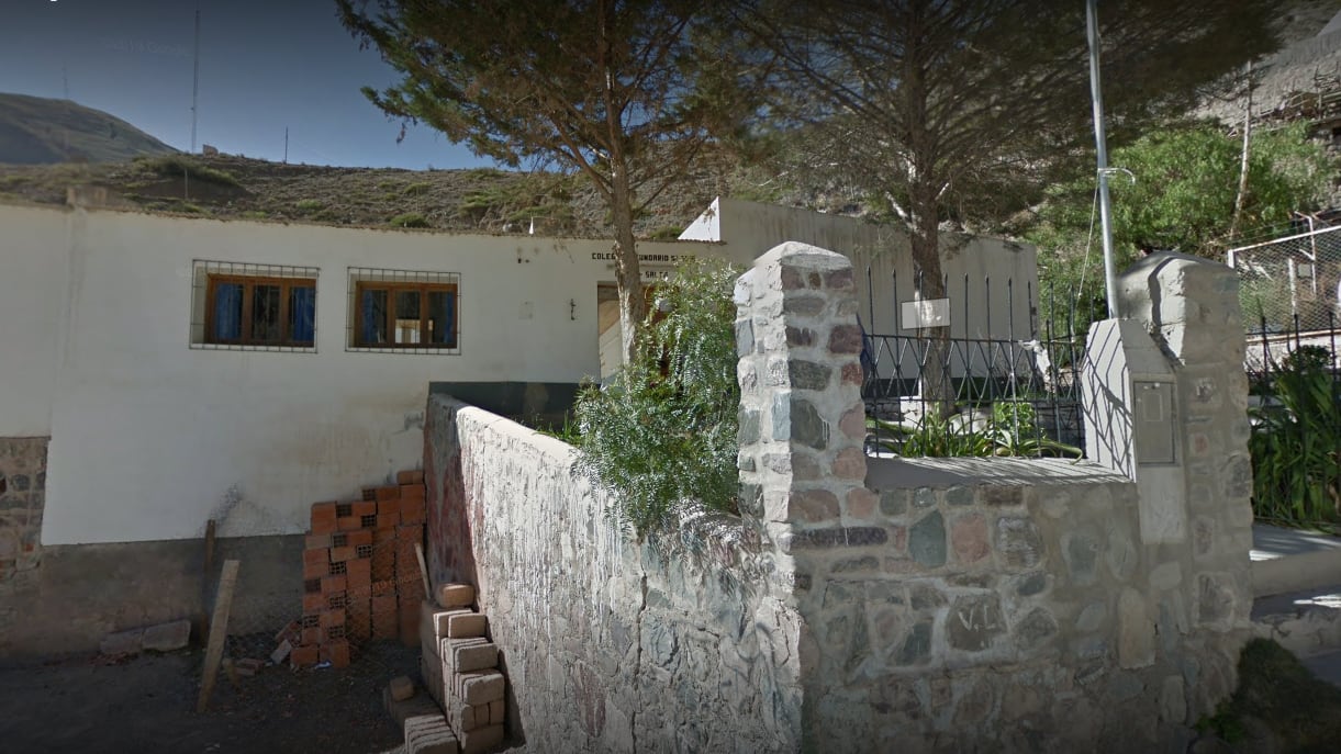  Colegio Emilio Eduardo Correa 5058