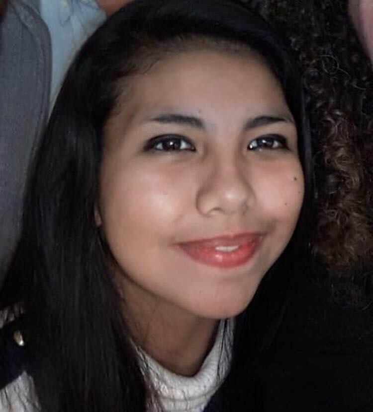 La joven de 17 años está desaparecida desde el mediodía de ayer.