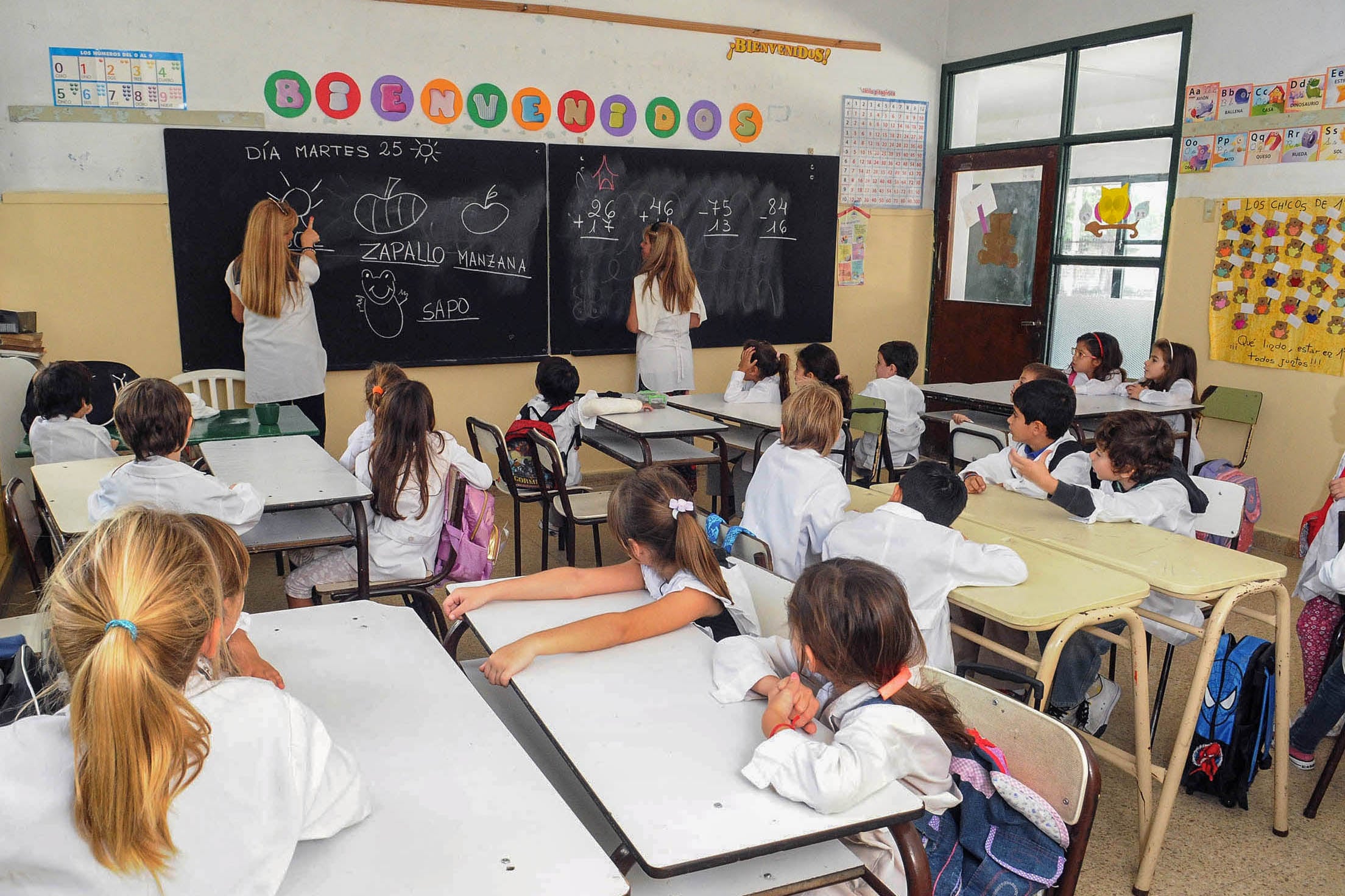 El gobierno dice que enviará un proyecto de ley para modificar dos artículos de la Ley de Educación.