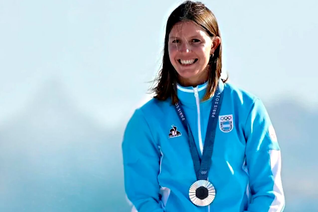 María Eugenia Bosco junto a Mateo Majdalani, medalla de plata en los Juegos Olímpicos de París 2024