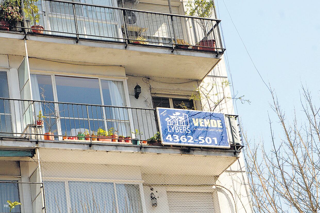 Los elevados alquileres y una cuota inicial baja ilusionaron a los tomadores. Pero el ajuste es altamente peligroso.