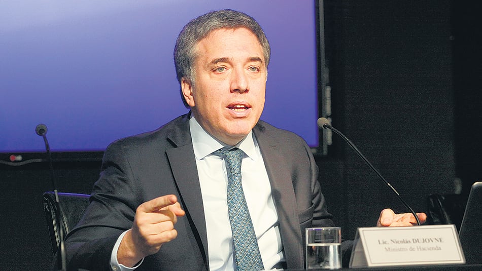 El ministro Nicolás Dujovne ya pidió una revisión de condiciones definidas en el acuerdo con el Fondo Monetario.