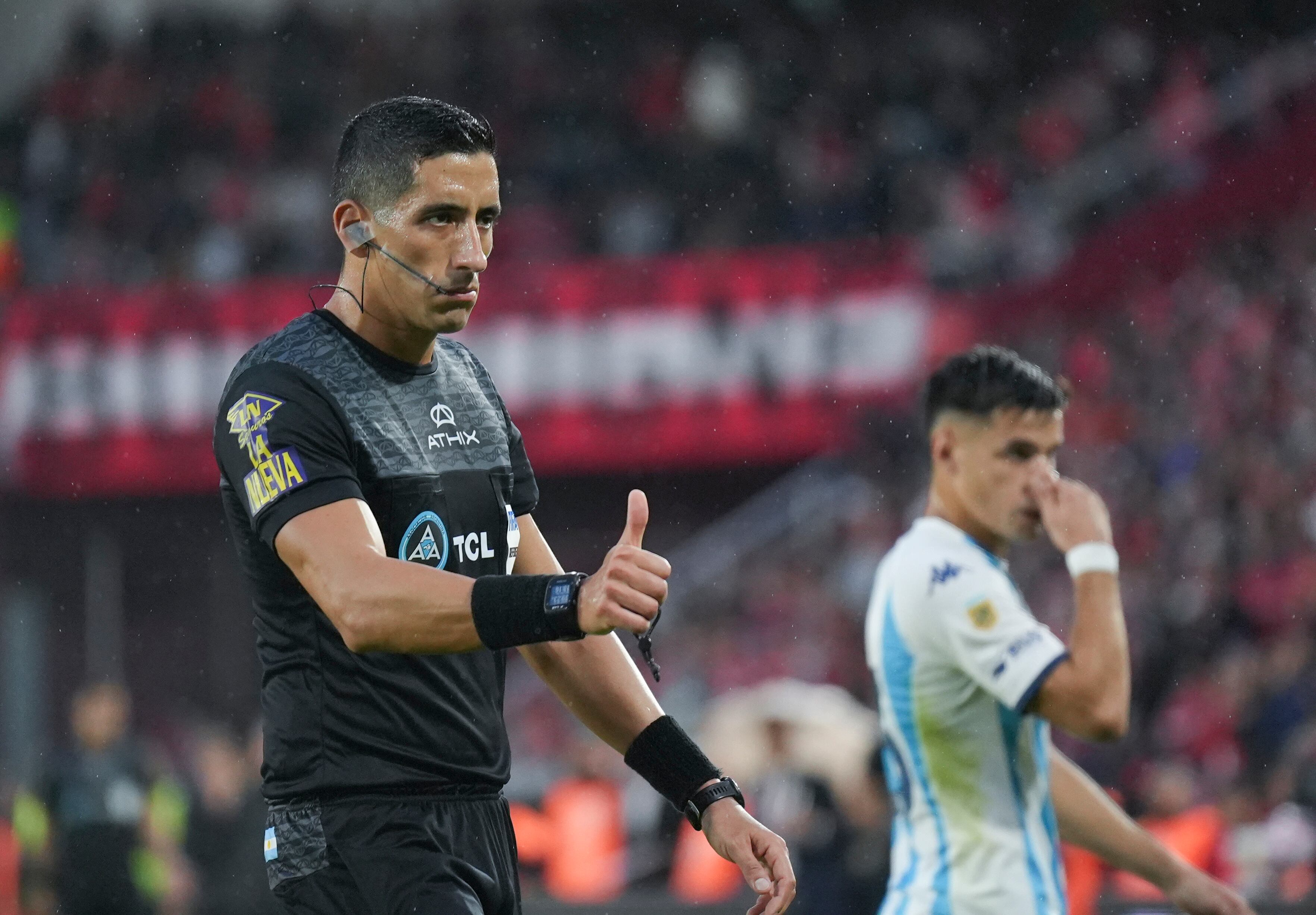 El encargado de impartir justicia se mostró seguro de su decisión de cobrar el penal sobre Facundo Mura. (Foto: NA)