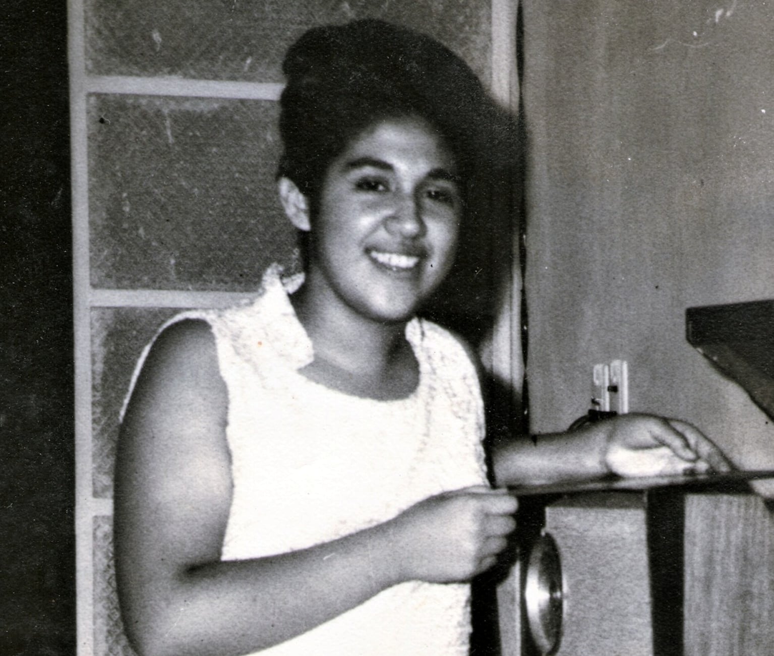 Gladys Porcel, en una foto de su casamiento, casi adolescente.
