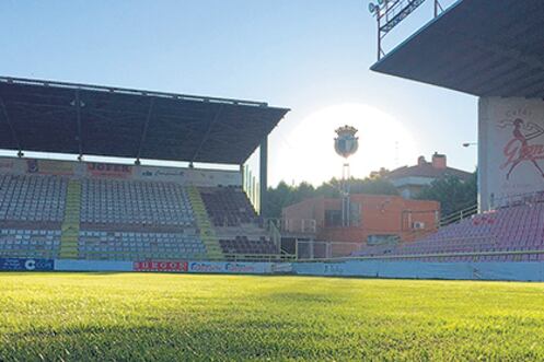 El estadio del Burgos Fútbol Club, que se desempeña en la Segunda División B de España.