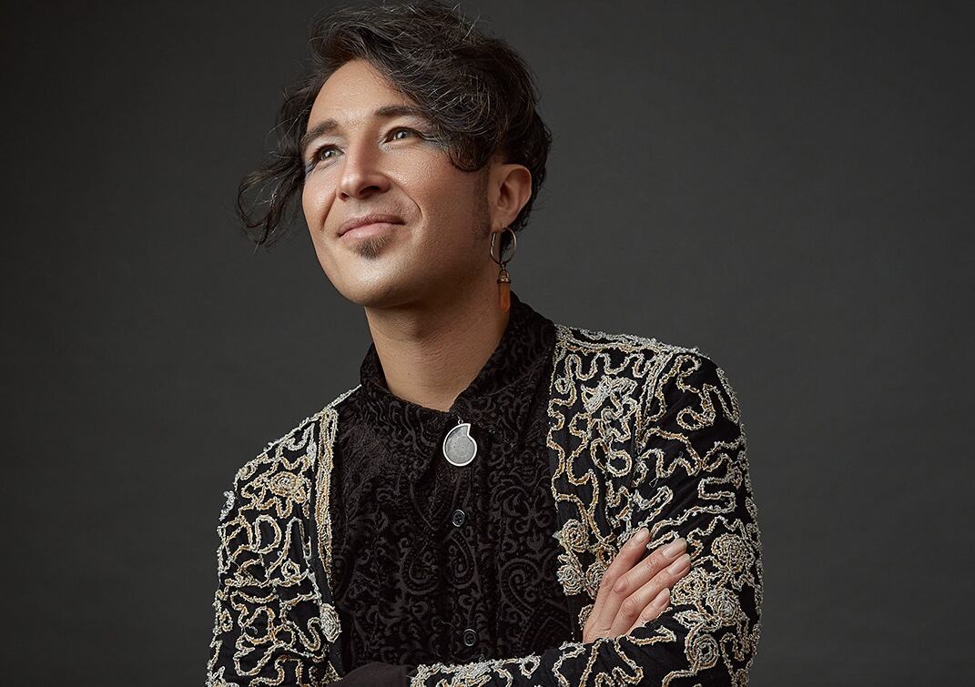 Chinoy acaba de editar Saliendo del otro