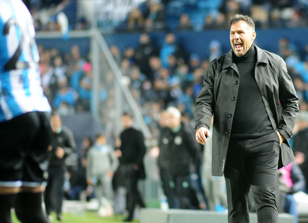 Diego Dabove, entrenador de Huracán