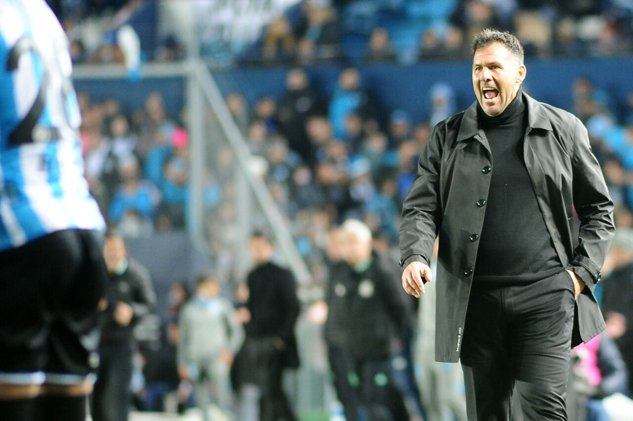 Diego Dabove, entrenador de Huracán