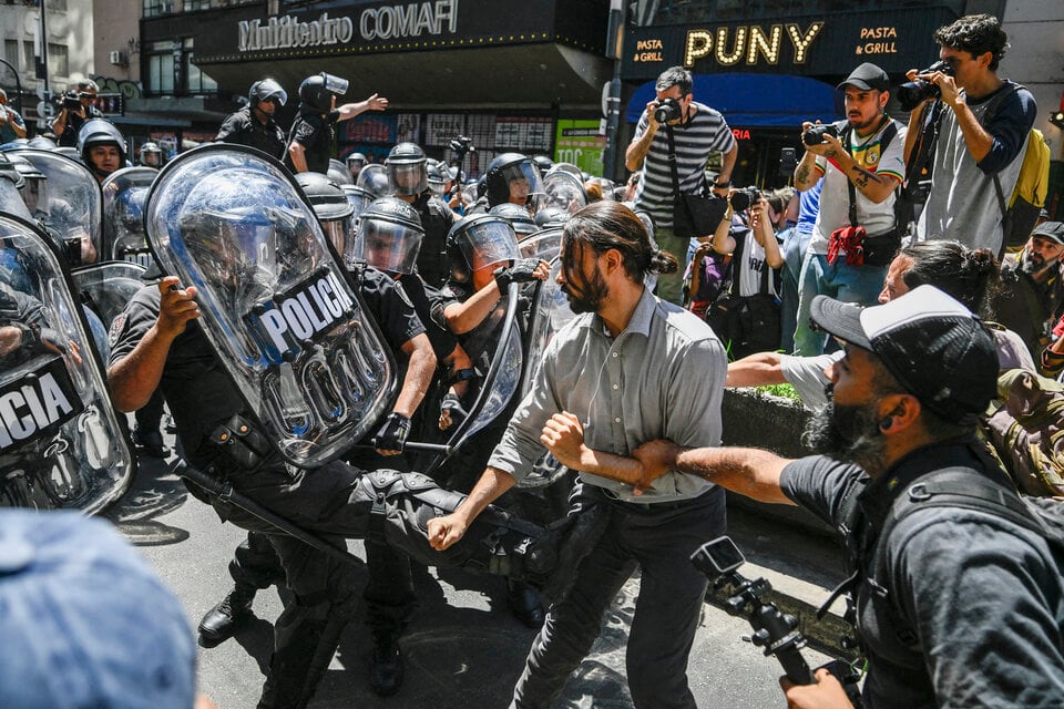 El mercado preparó fuerzas entrenadas con protocolos precisos y concretos. 