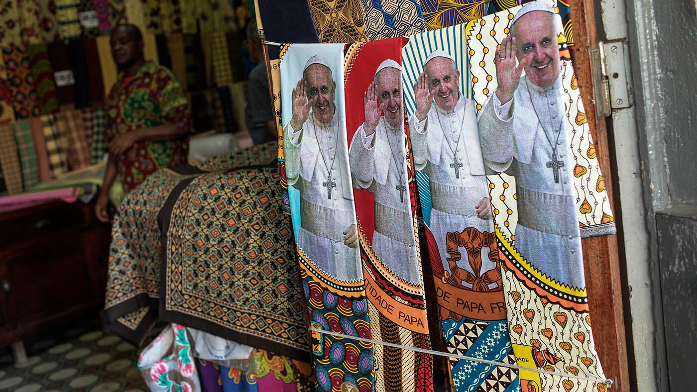 En Mosambique ya preparan el merchandising del Papa.
