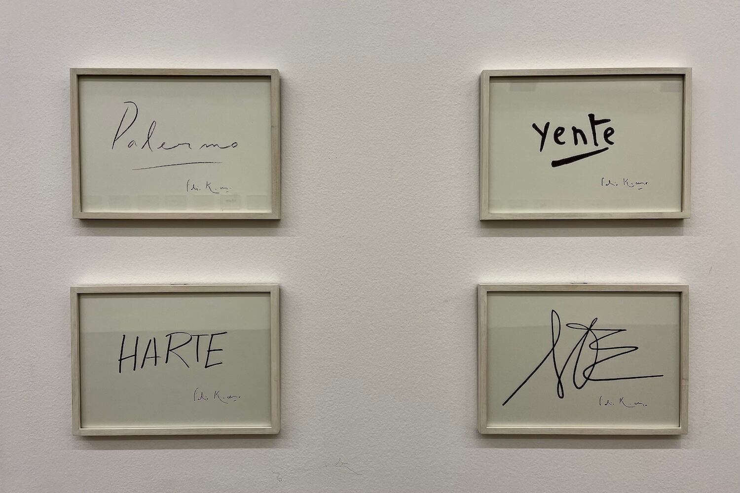 Cuatro de las casi 200 firmas apropiadas por Kacero. Abajo: Una pintura apócrifa ¿del pasado o del futuro? de F.K.