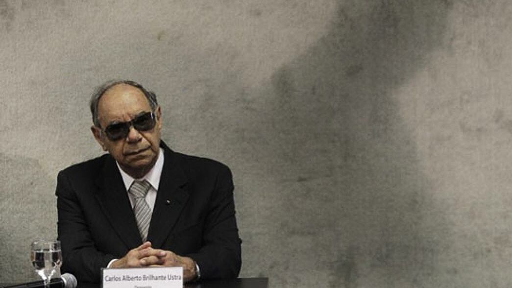 Brilhante Ustra supo decir que hubo "excesos como en toda guerra" pero nunca tortura.