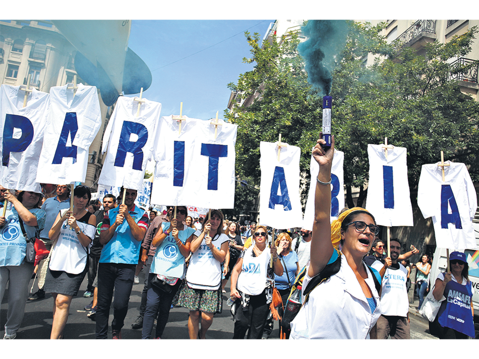 Los docentes reclaman la convocatoria a la paritaria, como se venía haciendo desde 2007.