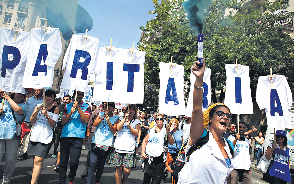 Los docentes reclaman la convocatoria a la paritaria, como se venía haciendo desde 2007.