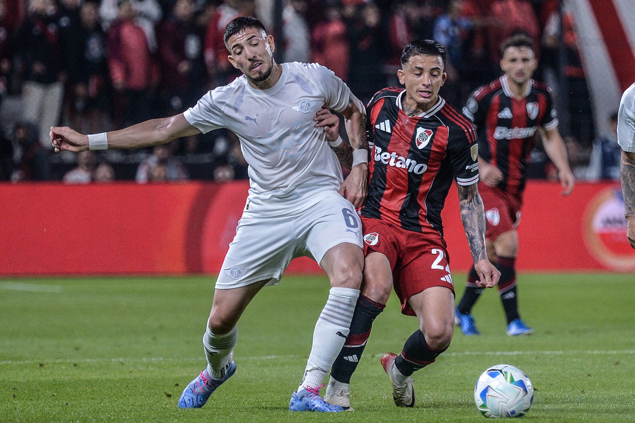 River espera poder imponer su localía ante los paraguayos