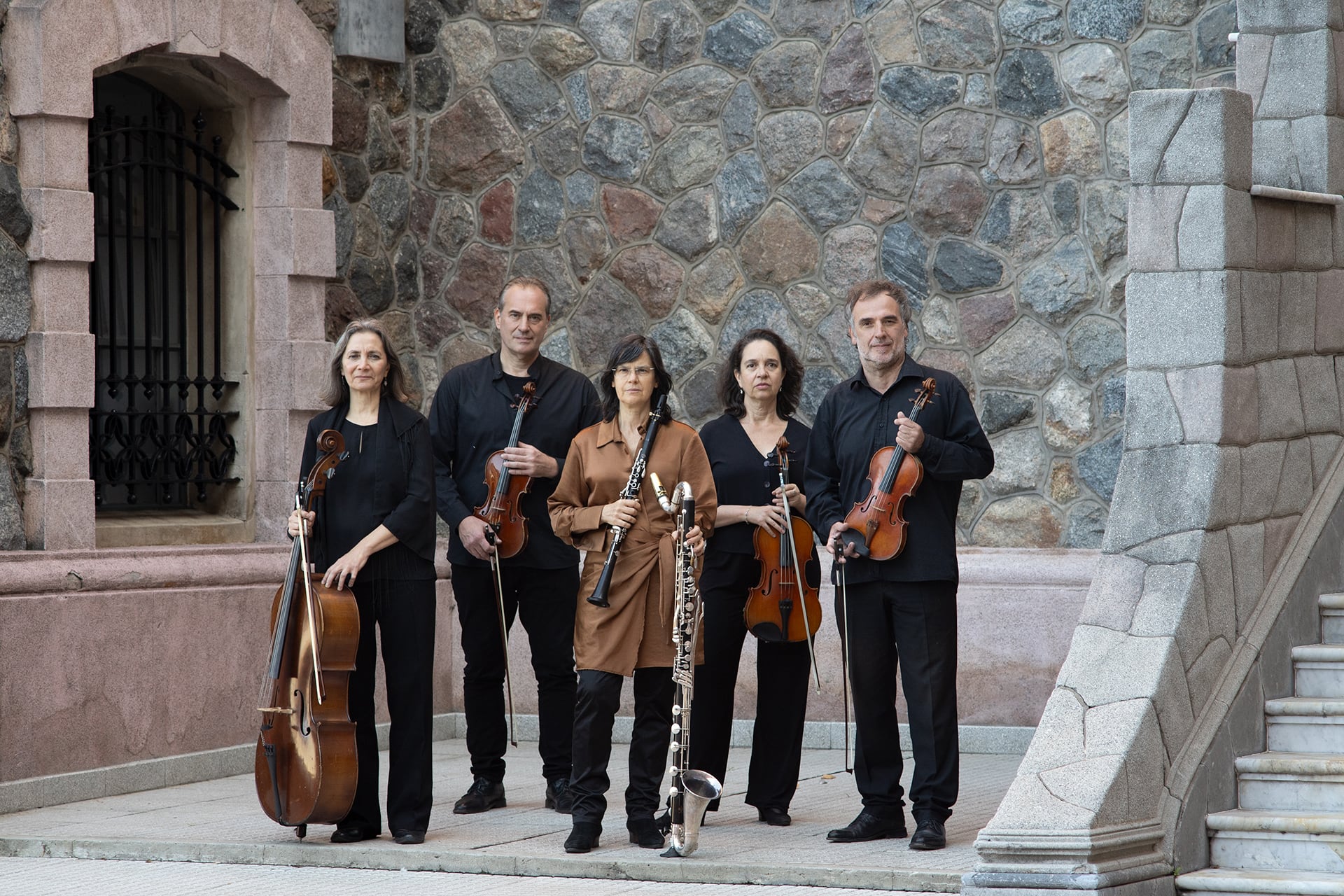 Entrelíneas Quinteto.