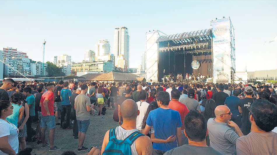 La feria, que arrancó en 2008, funciona igualmente como una prueba de fuego para la industria nacional.