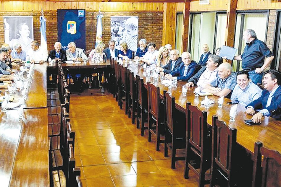 La comisión de acción política del PJ Nacional se reunió la semana pasada.