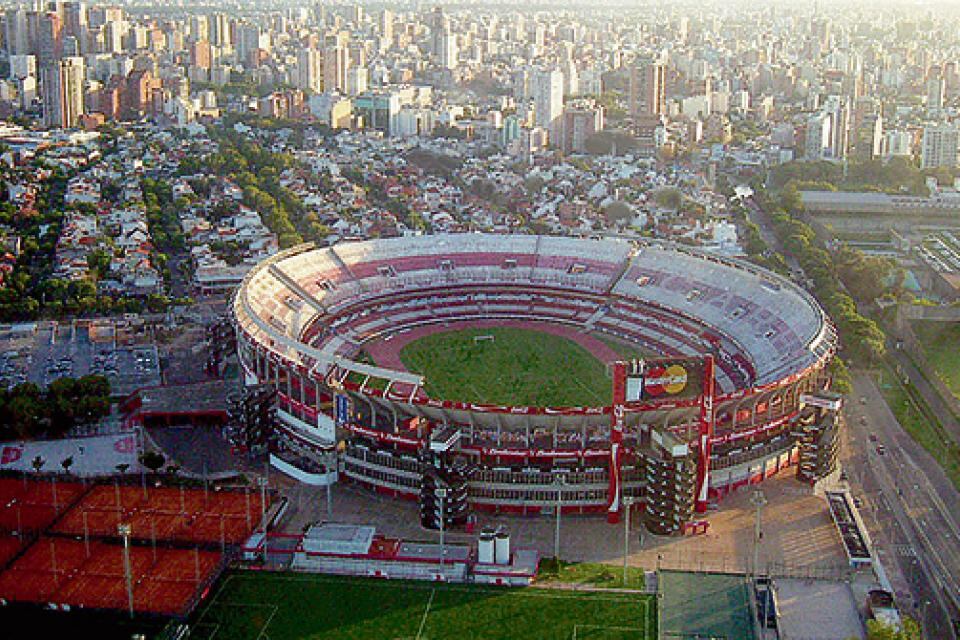 Vista aérea del Monumental.