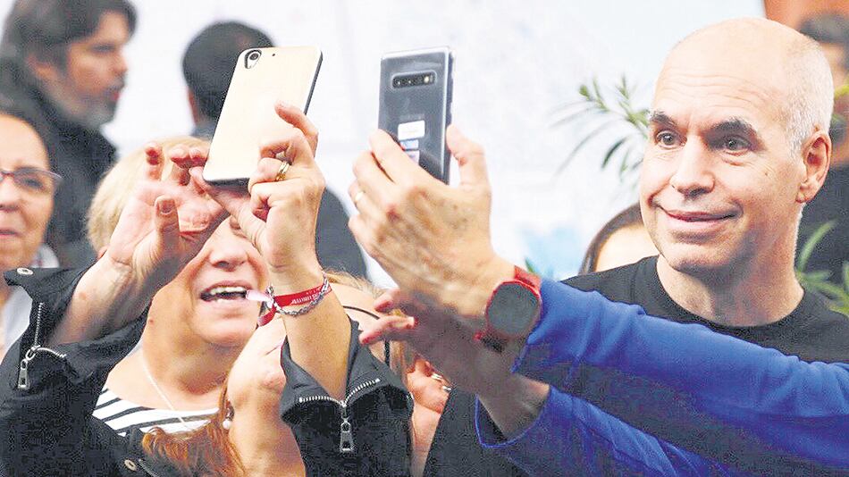 En el gobierno de Horacio Rodríguez Larreta temen que la debacle de Mauricio Macri termine alejando votos en la ciudad.