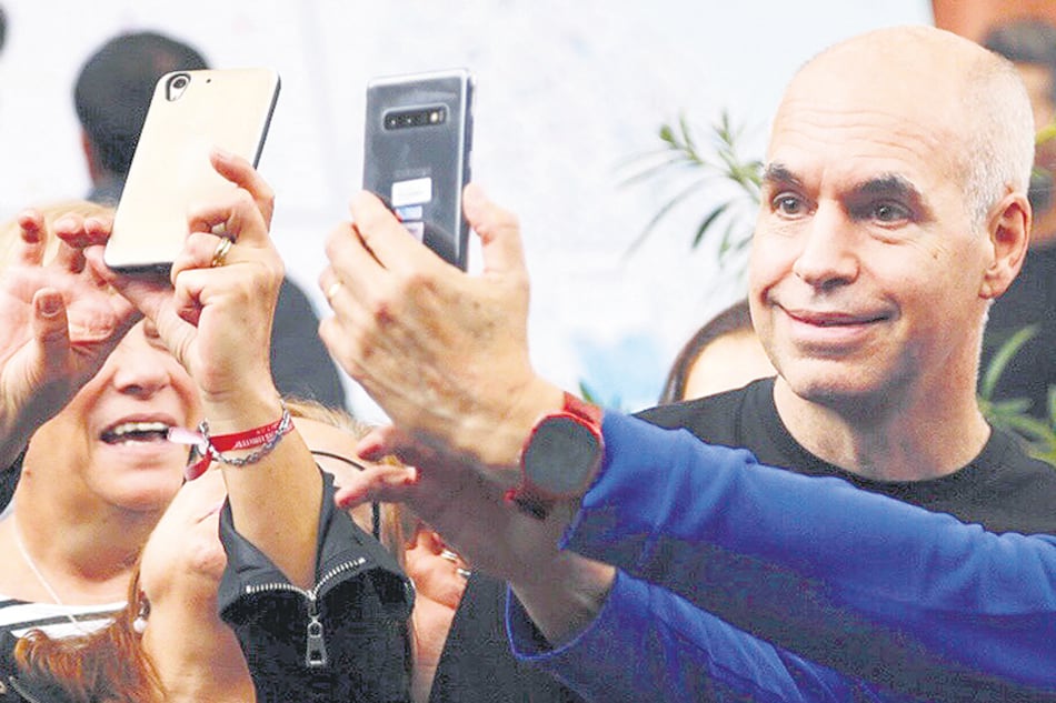 En el gobierno de Horacio Rodríguez Larreta temen que la debacle de Mauricio Macri termine alejando votos en la ciudad.