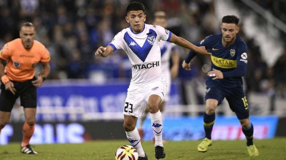 Thiago Almada, el volante creativo de Vélez que pretende el Manchester City.