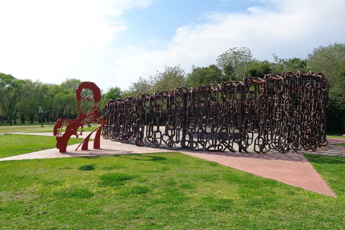 Kicillof encabezará el acto a la vera del río Paraná.