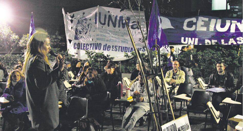 El acampe es en la sede administrativa del instituto, ubicada en 25 de Mayo y Tucumán.