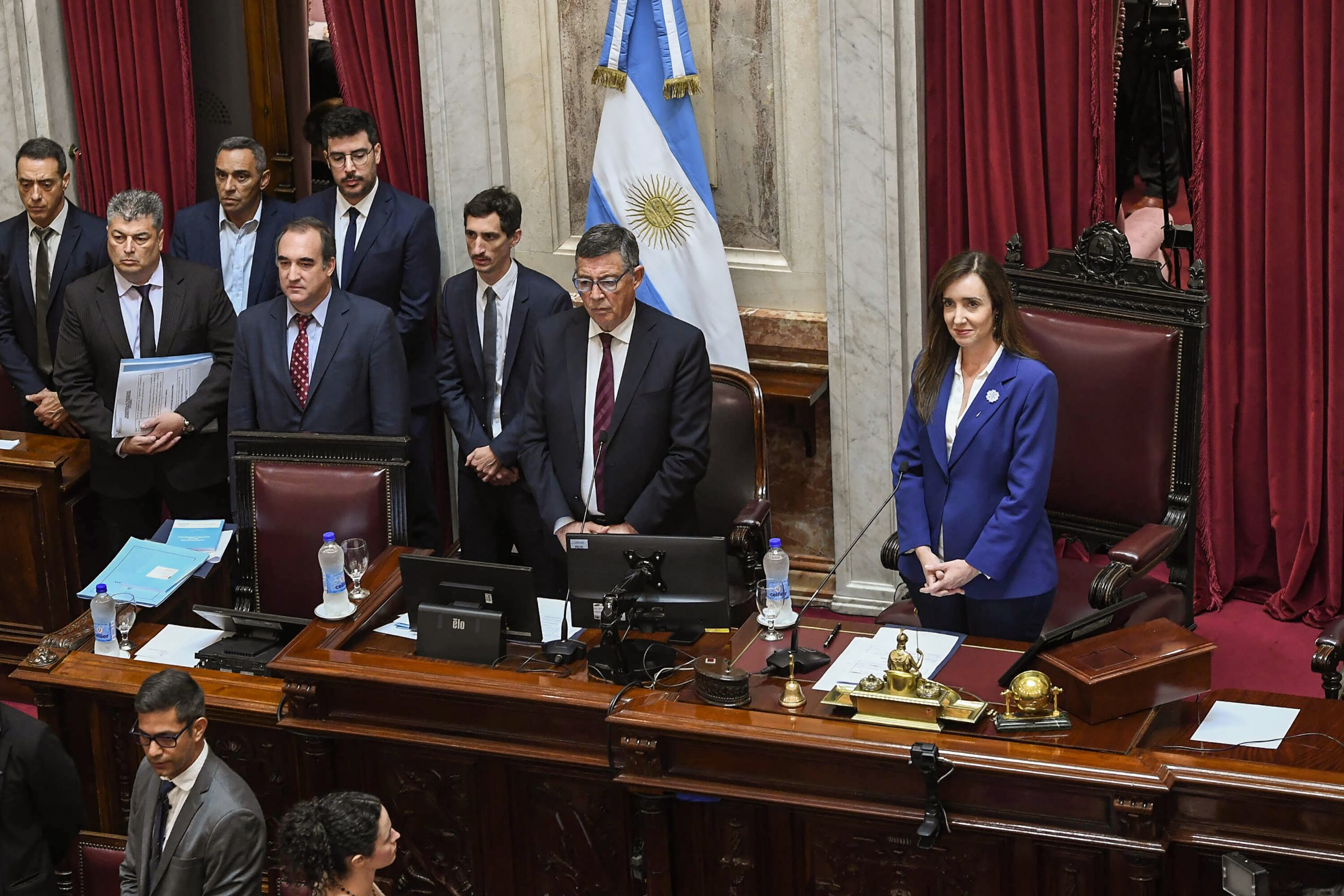 Victoria Villarruel impuso su voluntad en la Cámara alta, pero le costó caro.