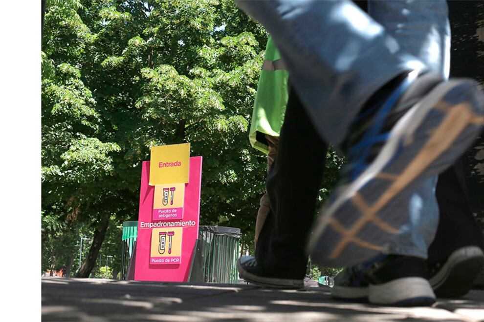 Se notificaron 21 muertes (9 hombres y 12 mujeres), que suman 116.792 personas fallecidas desde marzo del año pasado hasta la fecha a causa de la COVID-19.